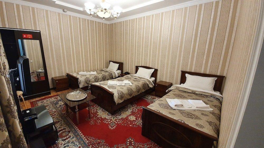 Sarbon Hotel Tashkent Exterior photo