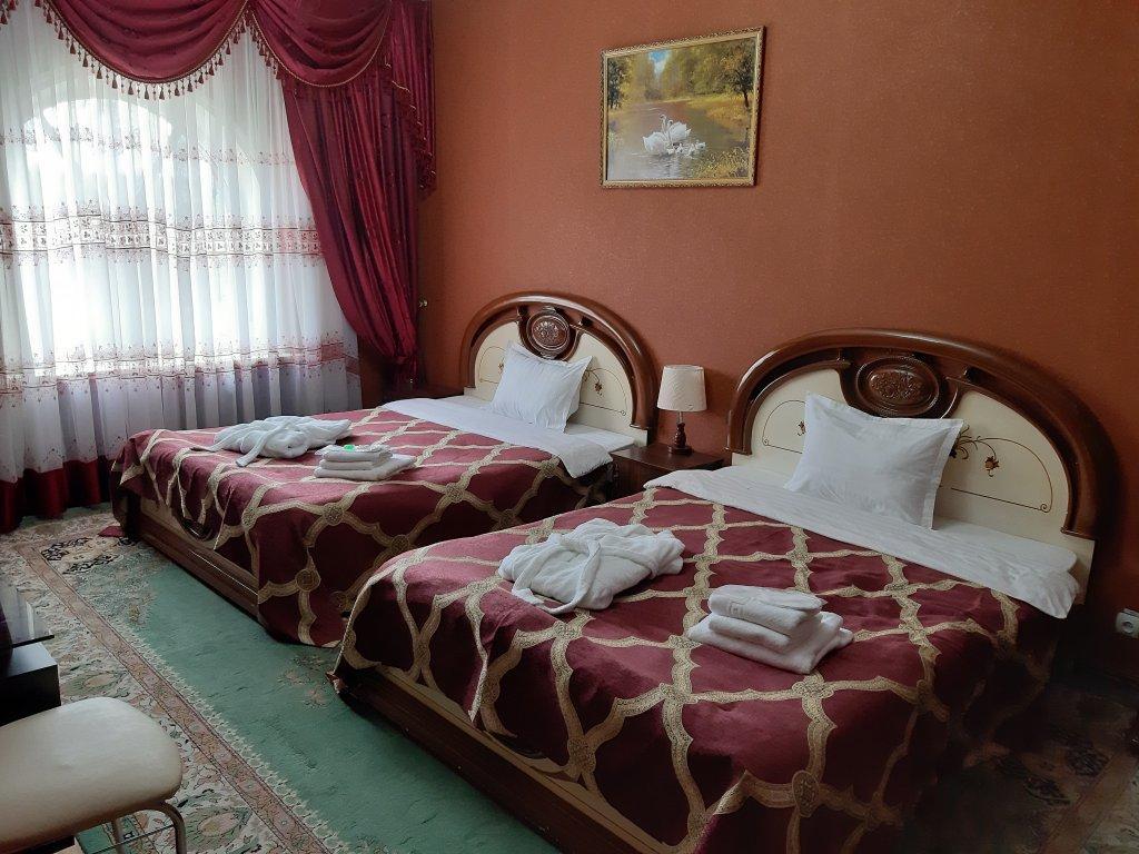 Sarbon Hotel Tashkent Exterior photo