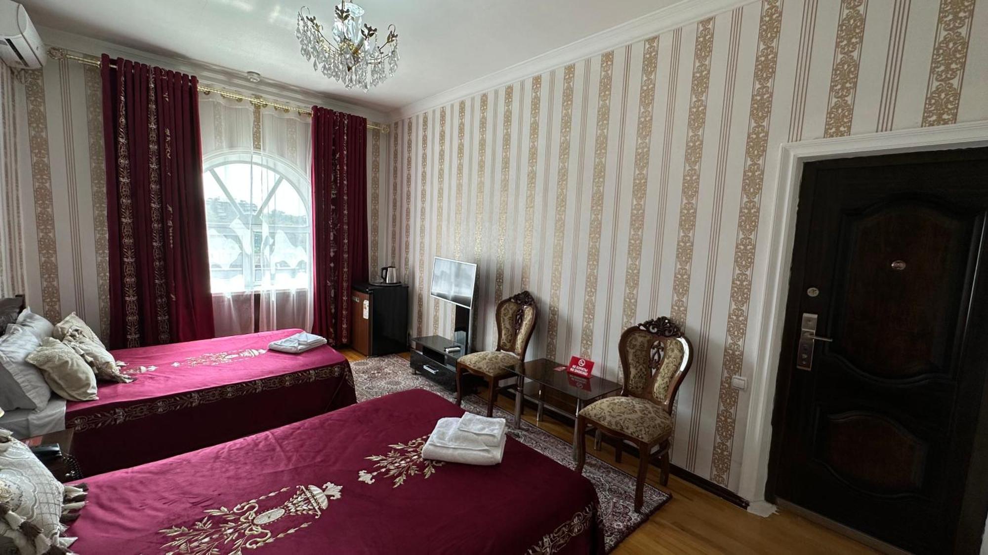Sarbon Hotel Tashkent Exterior photo