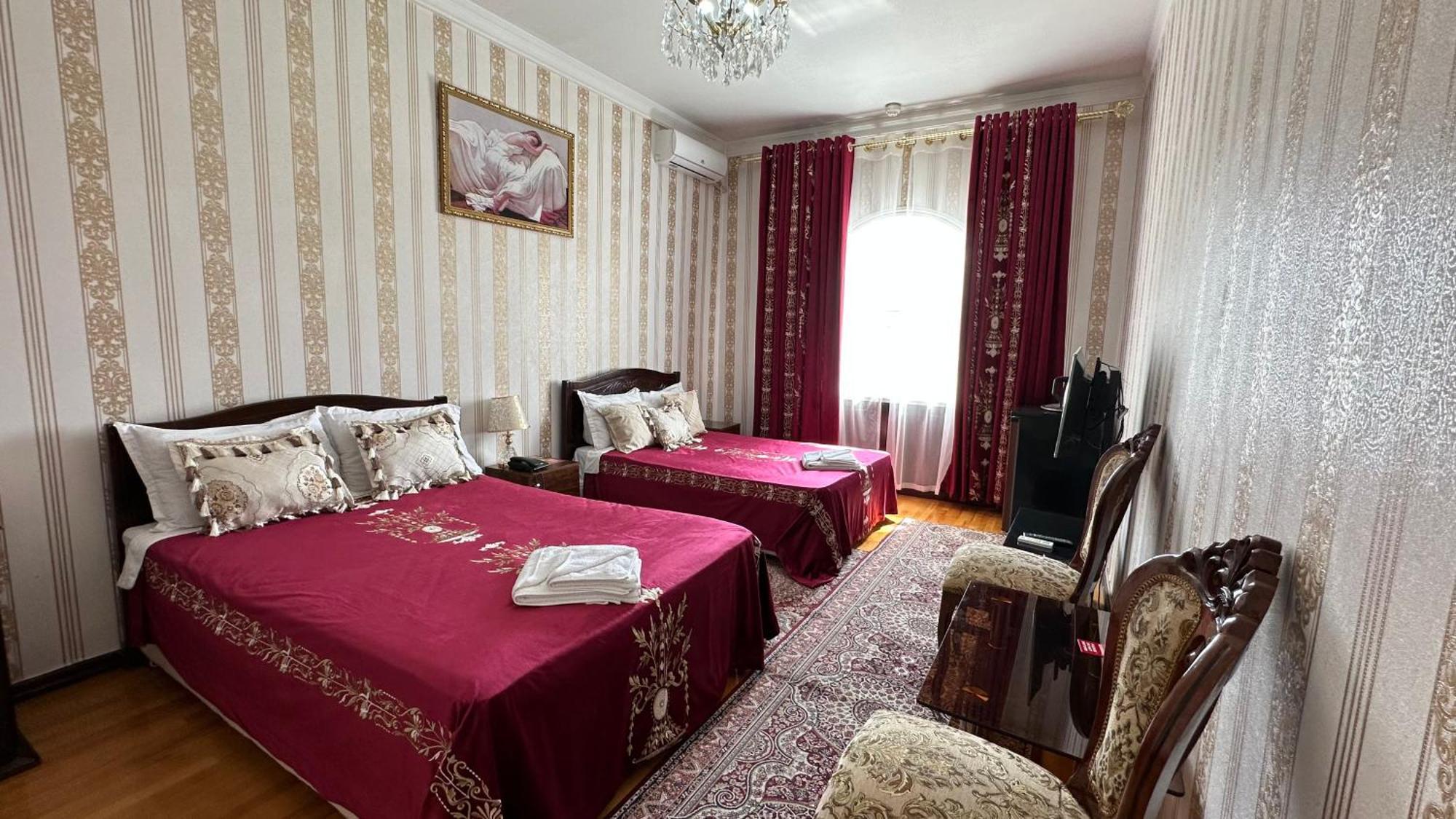 Sarbon Hotel Tashkent Exterior photo